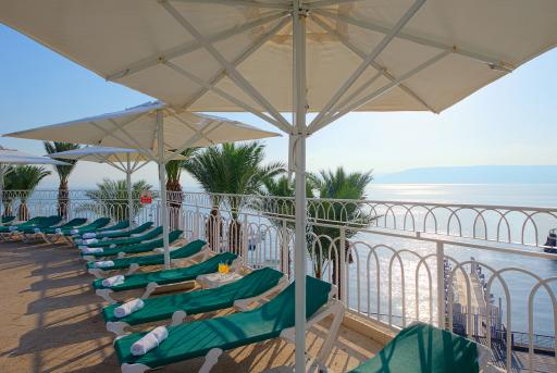 The swimming pool overviewing the Sea of Galilee